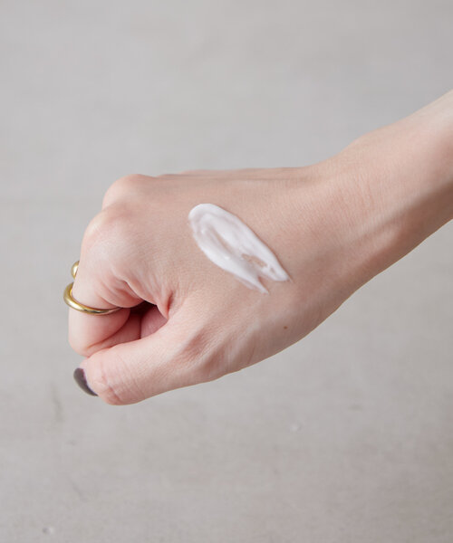 BIRTHDAY BAR(バースデイバー)の「Pechanko Cats 缶入りマルチにゃんクリーム(ハンドケア/ハンドクリーム・レディース・ブルー/イエロー/グリーン・0)」の10枚目の写真