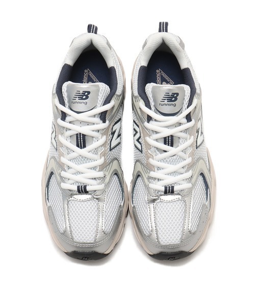 NEW BALANCE(ニューバランス)の「New Balance MR530KA / ニューバランス MR530KA(スニーカー・レディース・シルバー・25.0cm/24.5cm/24.0cm/23.5cm/23.0cm/25.5cm/29.0cm/28.5cm/28.0cm/27.5cm/27.0cm/26.5cm/26.0cm/22.5cm)」の2枚目の写真