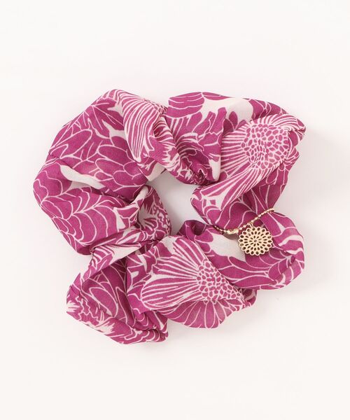 カヤ(カヤ)の「【カヤ】花ふくれシュシュ(シュシュ・レディース・ブルー/パープル/グリーン・FREE)」の3枚目の写真