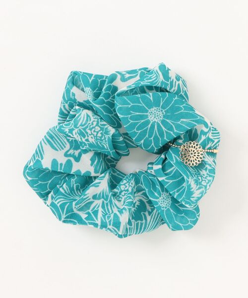 カヤ(カヤ)の「【カヤ】花ふくれシュシュ(シュシュ・レディース・ブルー/パープル/グリーン・FREE)」の2枚目の写真