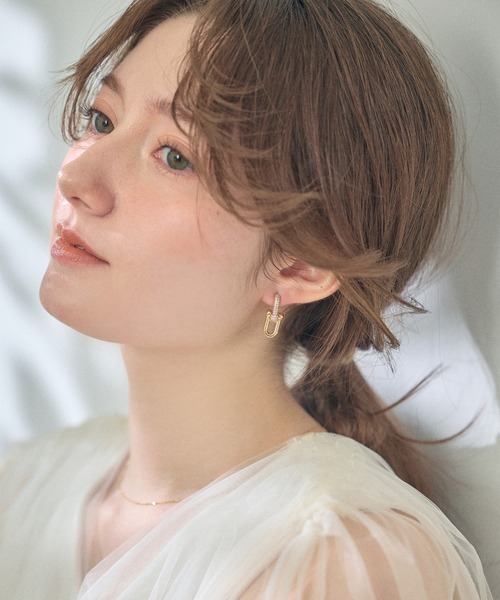 Jolie Toujours(ジョリトゥジュール)の「CZリンクチェーンボリュームピアス(ピアス(両耳用)・レディース・ピンクゴールド/ゴールド/シルバー・FREE)」の8枚目の写真