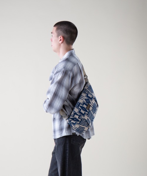 PENDLETON（ペンドルトン）の「ゴブランウェストバッグ（ボディバッグ/ウエストポーチ・メンズ・ブラック系その他2/ホワイト系その他2・FREE）」の11枚目の写真