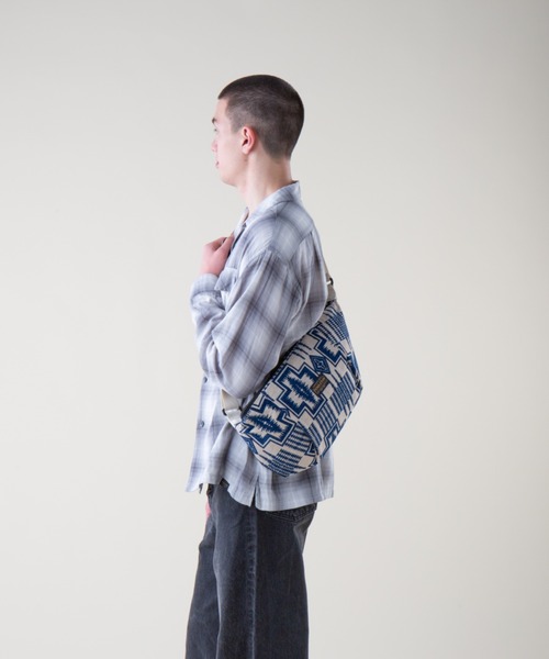 PENDLETON（ペンドルトン）の「ゴブランウェストバッグ（ボディバッグ/ウエストポーチ・メンズ・ブラック系その他2/ホワイト系その他2・FREE）」の15枚目の写真