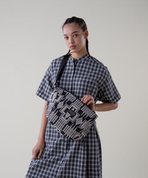 PENDLETON（ペンドルトン）の「ゴブランウェストバッグ（ボディバッグ/ウエストポーチ・メンズ・ブラック系その他2/ホワイト系その他2・FREE）」の19枚目の写真