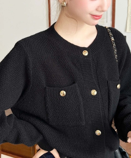 moment+(モーメントプラス)の「Wポケット金ボタンニットカーディガン(カーディガン/ボレロ・レディース・レッド/チャコールグレー/ブラック/アイボリー・L/M)」の9枚目の写真