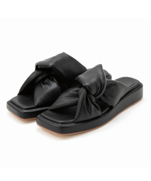 LE VERNIS（ル・ベルニ）の「LE VERNIS(ル・ベルニ)Volume cross sandals（サンダル・レディース・ベージュ/ラベンダー・24.5/23.5）」の3枚目の写真