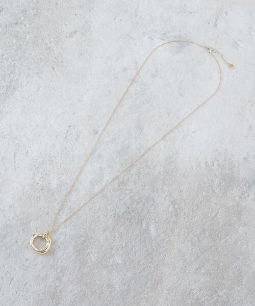 OPAQUE.CLIP（オペークドットクリップ）の「メタルビジューリングネックレス（ネックレス・レディース・シルバー/ゴールド・00）」の5枚目の写真