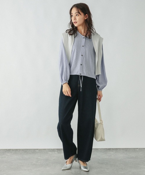 専用です(´◡` )♩ セール】さらさらリラックスプリントVネックブラウス/147535