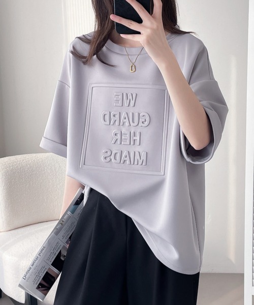 ABITOKYO（アビトーキョー）の「エンボス加工オーバーサイズ段ボールプルオーバー（Tシャツ/カットソー・レディース・ホワイト/ブラック/グレー・M/L/XL）」の3枚目の写真