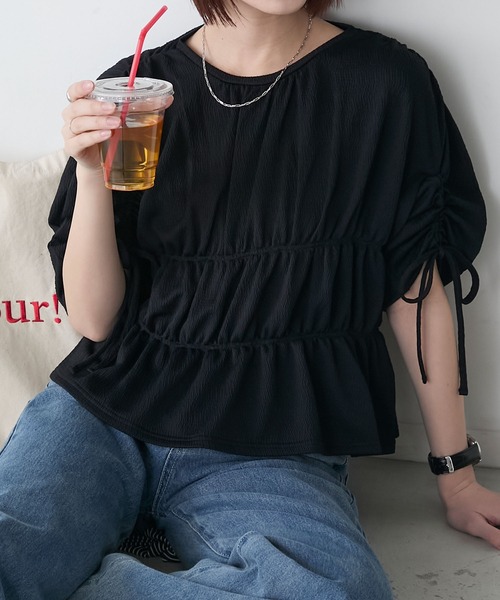 BONLECILL(ボンルシール)の「ぽこぽこジャガードシャーリングリボンスリーブTEE(Tシャツ/カットソー・レディース・ブラック/アイボリー/ライトグレー/オレンジ・FREE)」の1枚目の写真