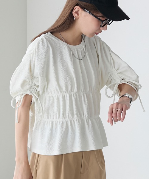 BONLECILL(ボンルシール)の「ぽこぽこジャガードシャーリングリボンスリーブTEE(Tシャツ/カットソー・レディース・ブラック/アイボリー/ライトグレー/オレンジ・FREE)」の6枚目の写真