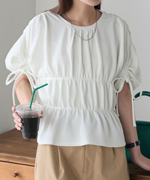 BONLECILL(ボンルシール)の「ぽこぽこジャガードシャーリングリボンスリーブTEE(Tシャツ/カットソー・レディース・ブラック/アイボリー/ライトグレー/オレンジ・FREE)」の13枚目の写真