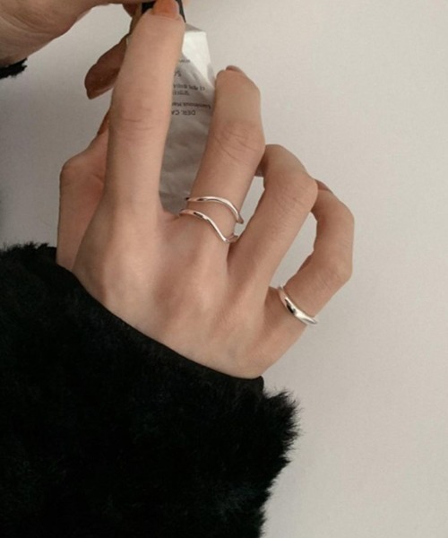 Forcement(フォースメント)の「【2点セット】変形ダブルデザインリング&ピンキーセットリング(リング・レディース・シルバー・ONESIZE)」の5枚目の写真