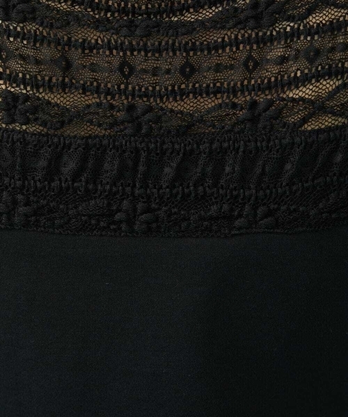 Jocomomola(ホコモモラ)の「フライスフラワーレースタンクトップ(Tシャツ/カットソー・レディース・ダークインディゴブルー/アイボリー/ブラック・40)」の5枚目の写真