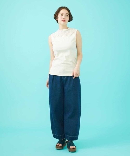 Jocomomola(ホコモモラ)の「フライスフラワーレースタンクトップ(Tシャツ/カットソー・レディース・ダークインディゴブルー/アイボリー/ブラック・40)」の9枚目の写真
