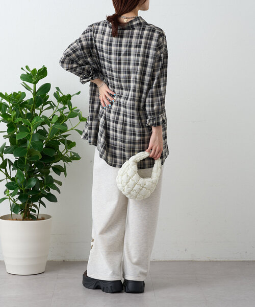 w closet(ダブルクローゼット)の「【2サイズ展開】フラワーアイレットスウェットパンツ(その他パンツ・レディース・グレー/アイボリー・0/1)」の20枚目の写真