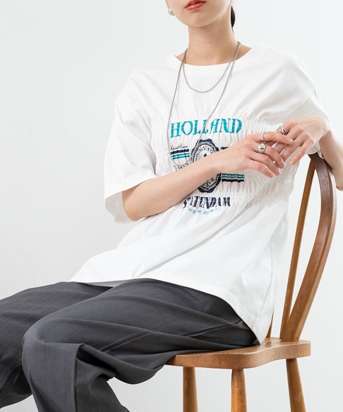 SABUROKU(サブロク)の「【SABUROKU】 今季の マストアイテム フロント シャーリング Tシャツ が登場!(Tシャツ/カットソー・レディース・ホワイト/チャコールグレー・M)」の14枚目の写真