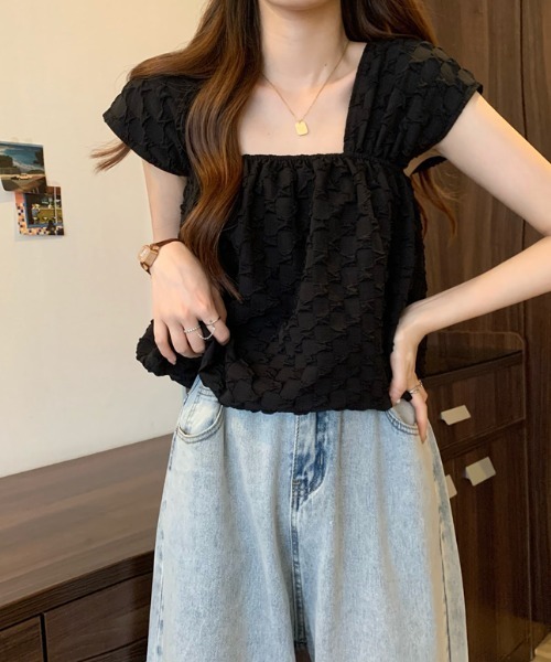 Sibra（シブラ）の「スクエアネックフリルブラウス（Tシャツ/カットソー・レディース・ホワイト/イエロー/ブラック・M）」の4枚目の写真