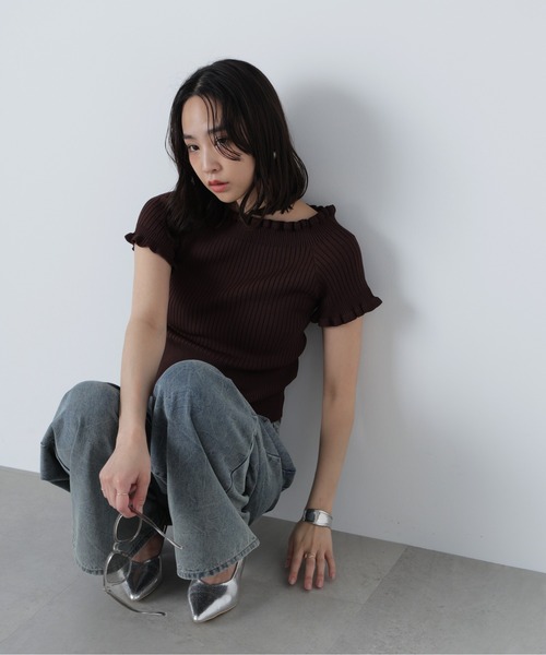 FREE'S MART（フリーズマート）の「◆2WAYオフショルフリルリブ半袖ニット（ニット/セーター・レディース・ブラック/オレンジ/ホワイト/ブラウン/ブルー系その他・FREE）」の18枚目の写真