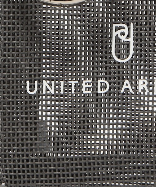 UNITED ARROWS(ユナイテッドアローズ)の「マイクロミニ ロゴ メッシュ トートバッグ チャーム(その他雑貨・レディース・ベージュ/ダークブラウン/グレー系・FREE)」の12枚目の写真