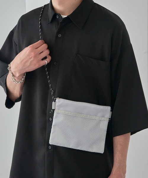 SETUP7（セットアップセブン）の「【SETUP7】メッシュポケットサコッシュ TR-1397 TRW（ショルダーバッグ・メンズ・ブラック/グレー・FREE）」の2枚目の写真