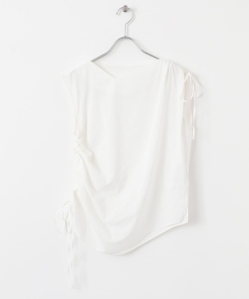 SENSE OF PLACE by URBAN RESEARCH（センスオブプレイスバイアーバンリサーチ）の「アシンメトリーシャーリングトップ（シャツ/ブラウス・レディース・ベージュ/アイボリー/ネイビー・ONE）」の14枚目の写真