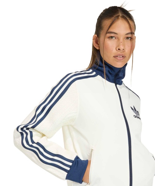 adidas（アディダス）の「adidas KNIT CLASSIC TT / アディダス ニット クラシック トラック トップ（その他トップス・レディース・ホワイト・L/M/S）」の4枚目の写真