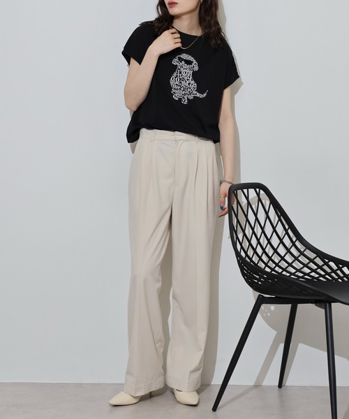 EGLANTINE(エグランティーヌ)の「EGLANTINE 犬デザイン刺繍 フレンチスリーブカットソー(Tシャツ/カットソー・レディース・ホワイト×ブラック/オフホワイト/ブラック/ブルー・40)」の22枚目の写真