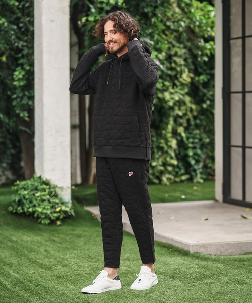 1minute 1second（ワンミニットワンセカンド）の「mpa3852-quilted side zip hoody with heart patch サイドジップパーカー（パーカー・メンズ・ブラック/チャコール・S/M/L/XL）」の17枚目の写真