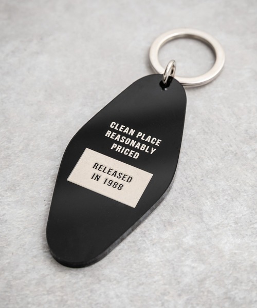 Butler Verner Sails（バトラーヴァーナーセイルス）の「Butler Verner Sails バトラーバーナーセイルズ 日本製 国産 Movie Inspired Keychain モーテルキーアクリルキーホルダー JW-2978（キーホルダー・メンズ・グレー/ブラック/ブラウン/グリーン・FREE）」の16枚目の写真