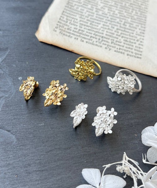 m.soeur（エムスール）の「アジサイのリング（リング・レディース・シルバー/ゴールド・FREE）」の10枚目の写真