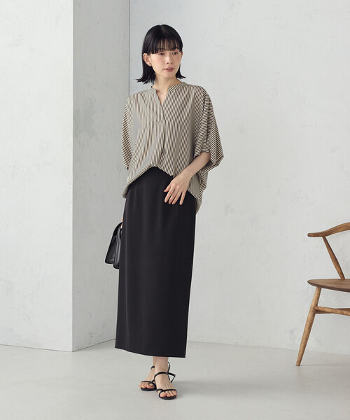 COMME CA ISM（コムサイズム）の「ポリエステルツイル ナロースカート（スカート・レディース・ブラック/グレイッシュベージュ・MEDIUM/LARGE）」の5枚目の写真