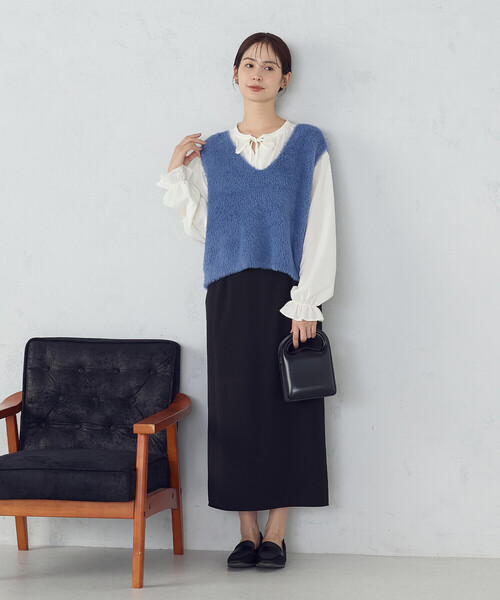 COMME CA ISM（コムサイズム）の「ポリエステルツイル ナロースカート（スカート・レディース・ブラック/グレイッシュベージュ・MEDIUM/LARGE）」の7枚目の写真