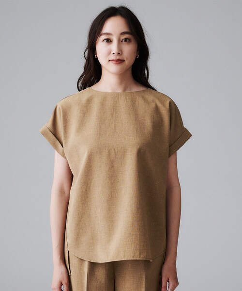 UNTITLED（アンタイトル）の「【セットアップ可/はっ水/通勤】リラククール 半袖ブラウス（シャツ/ブラウス・レディース・ブラック/ブラウン系/チャコールグレー・50/48/46/44/04/03/02/01/00）」の17枚目の写真