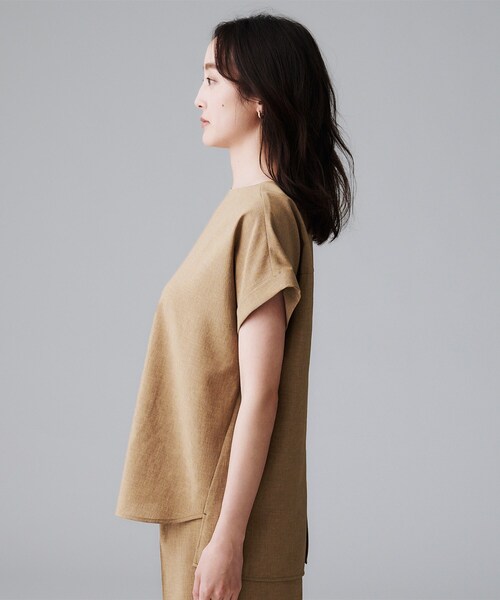 UNTITLED（アンタイトル）の「【セットアップ可/はっ水/通勤】リラククール 半袖ブラウス（シャツ/ブラウス・レディース・ブラック/ブラウン系/チャコールグレー・50/48/46/44/04/03/02/01/00）」の18枚目の写真