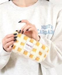 Per sist ence（パーシエンス）の「ボアチェックペンポーチ（ステーショナリー）」