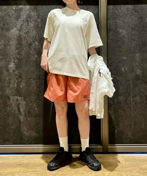 Right-on(ライトオン)の「Other(ソノタ)【メンズ】オゾン加工パームツリープリントTシャツ(Tシャツ/カットソー・メンズ・ホワイト/ブラック・XL/L/M)」の15枚目の写真