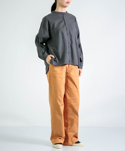 D.M.G.（ドミンゴ）の「[D.M.G. / ディーエムジー] ロイカチノストレッチ ストレートチノパンツ（チノパンツ・レディース・コーラル・M/SS/L/S）」の2枚目の写真