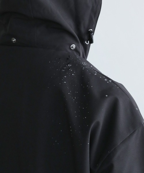 SPU（スプ）の「〈撥水/防風/透湿/止水ジップ〉3レイヤー機能性2wayスタンドネックジャケットフード収納可能（マウンテンパーカー・メンズ・ブラウン/チャコール/ブラック・M/S/XL/L）」の9枚目の写真