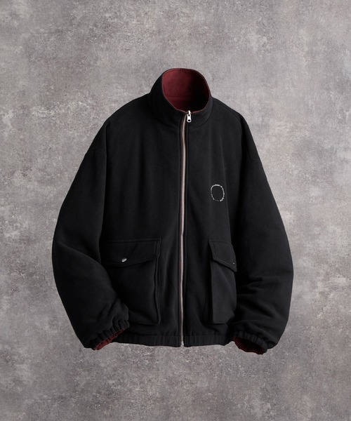 ADRER(アドラー)の「Nylon × Fleece Reversible Short Blouson / ナイロン×フリース リバーシブルショートブルゾン(ブルゾン・メンズ・ブラック/アイボリー/ブルーグリーン/ブラック系1/ワイン系1/グレー系1・XS/S/M/L)」の15枚目の写真