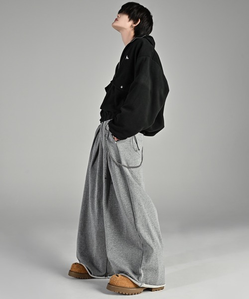 ADRER（アドラー）の「Nylon × Fleece Reversible Short Blouson / ナイロン×フリース　リバーシブルショートブルゾン（ブルゾン・メンズ・ブラック/アイボリー/ブルーグリーン・XS/S/M/L）」の20枚目の写真