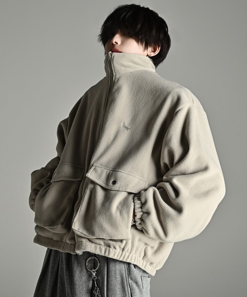 ADRER（アドラー）の「Nylon × Fleece Reversible Short Blouson / ナイロン×フリース　リバーシブルショートブルゾン（ブルゾン・メンズ・ブラック/アイボリー/ブルーグリーン・XS/S/M/L）」の21枚目の写真