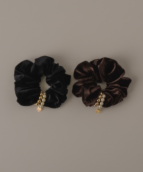 muku（ムク）の「CHOUCHOU / PEARL×BALL（シュシュ・レディース・ブラック/ブラウン・FREE）」の2枚目の写真