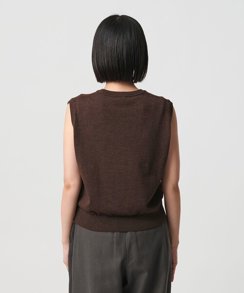 BEAUTY&YOUTH UNITED ARROWS（ビューティーアンドユースユナイテッドアローズ）の「ウール アーガイル&ソリッドベスト（ベスト・レディース・ダークブラウン/オリーブ/ダークグレー・FREE）」の8枚目の写真
