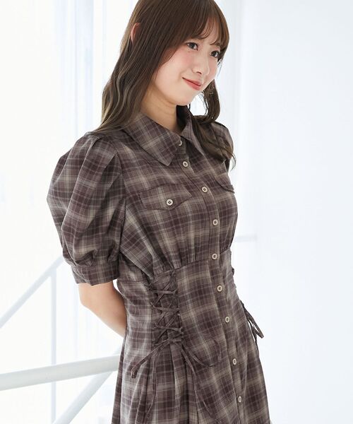 MAJESTIC LEGON（マジェスティックレゴン）の「サイドレースアップシャツワンピース（シャツワンピース・レディース・ブラック/ブラック系その他2/ブラウン系その他2・SMALL/MEDIUM/X-SMALL）」の8枚目の写真