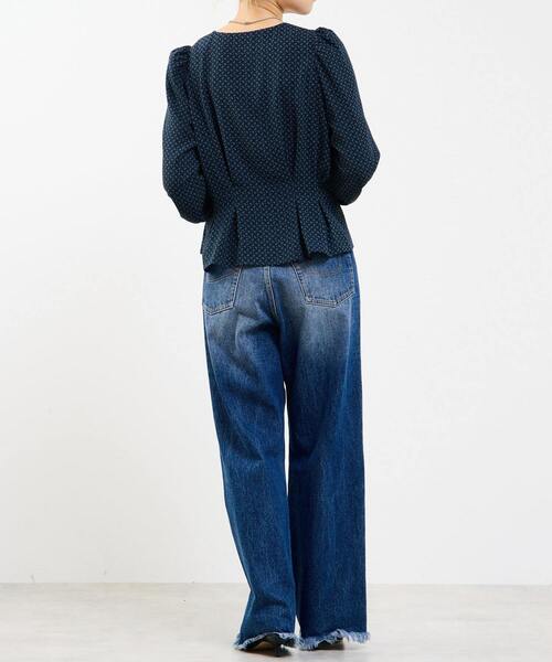 SOFFITTO（ソフィット）の「Vネックウエストタックブラウス（シャツ/ブラウス・レディース・ブラック系その他/グリーン系その他・FREE）」の11枚目の写真