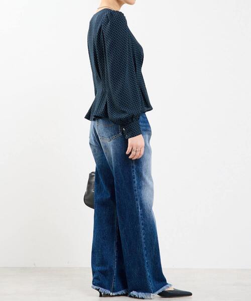 SOFFITTO（ソフィット）の「Vネックウエストタックブラウス（シャツ/ブラウス・レディース・ブラック系その他/グリーン系その他・FREE）」の12枚目の写真