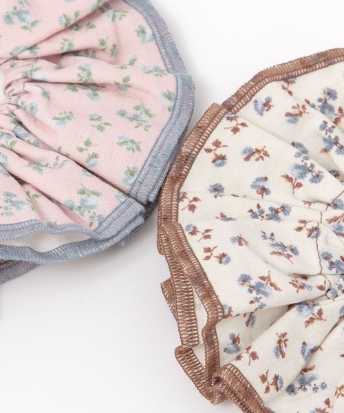 niko and...（ニコアンド）の「レトロ小花シュシュ[tiny tiny(ティニーティニー)]（シュシュ・レディース・アイボリー/ピンク・0）」の4枚目の写真