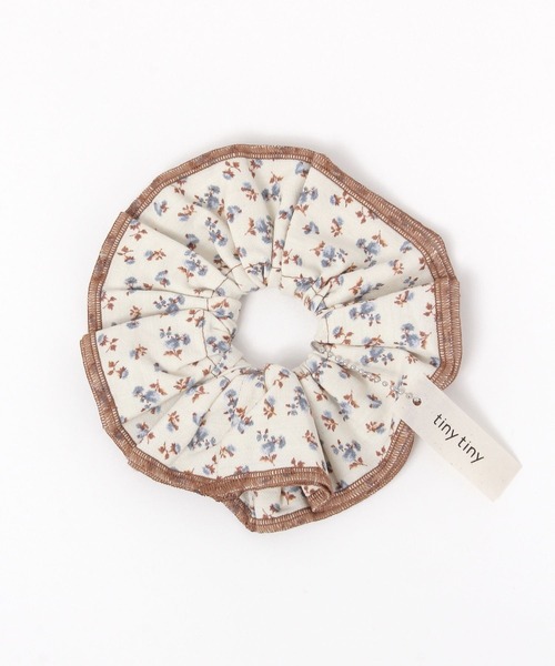 niko and...（ニコアンド）の「レトロ小花シュシュ[tiny tiny(ティニーティニー)]（シュシュ・レディース・アイボリー/ピンク・0）」の6枚目の写真