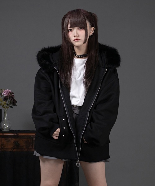 ファー付きロゴパーカー（パーカー）｜Pal elfy（パルエルフィー）の